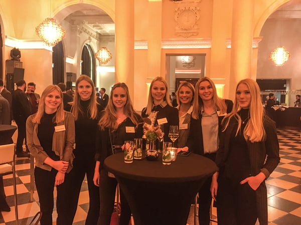 Mitarbeiter von 8select in Dinnerhall